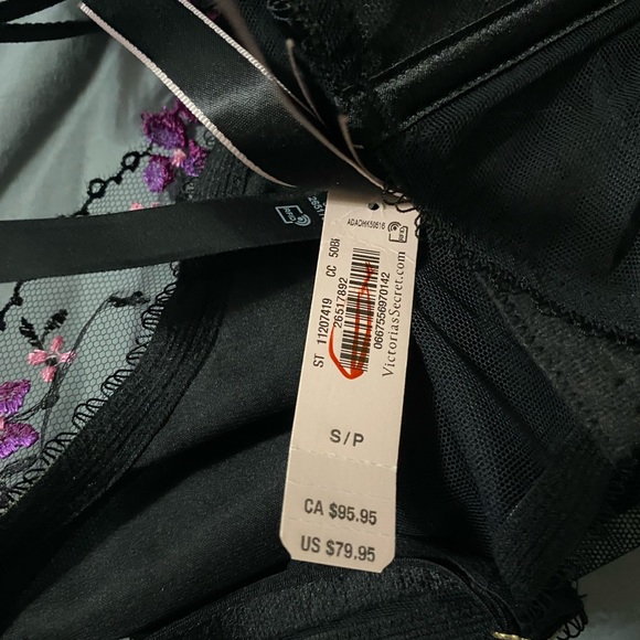 Victoria secret corset - Picture 3 of 3